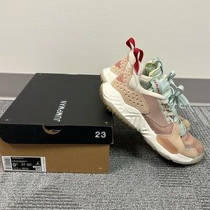 COPY - Nike Jordan Delta